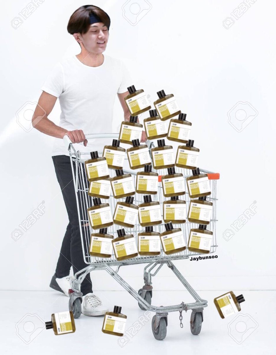 cloudtaehun's tweet image. No one:
Jay: bee ready for tomorrow, 
honey 🍯🐝
#ILAND_JAY #MNET_ILAND #ILAND_EP10 @mnetiland