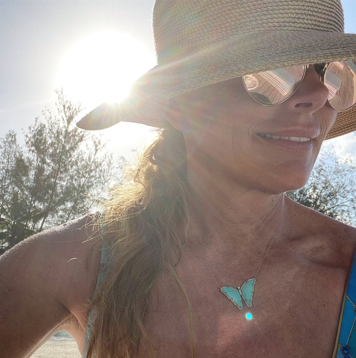 Last weekend of summer here we come “When summer gathers up her robes of glory, And, like a dream, glides away. “
Sarah Helen Whitman #endofsummer #summer #summerdays #butterfly #butterflynecklace #summervibes   ☀️the tan will fade but the memories will last a lifetime ☀️