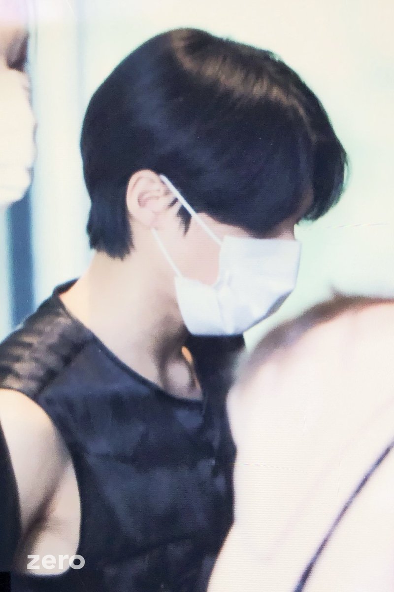 ZeroForYoung's tweet image. 200903

#정우영 #우영 #에이티즈  #ATEEZ  #WOOYOUNG @ATEEZofficial