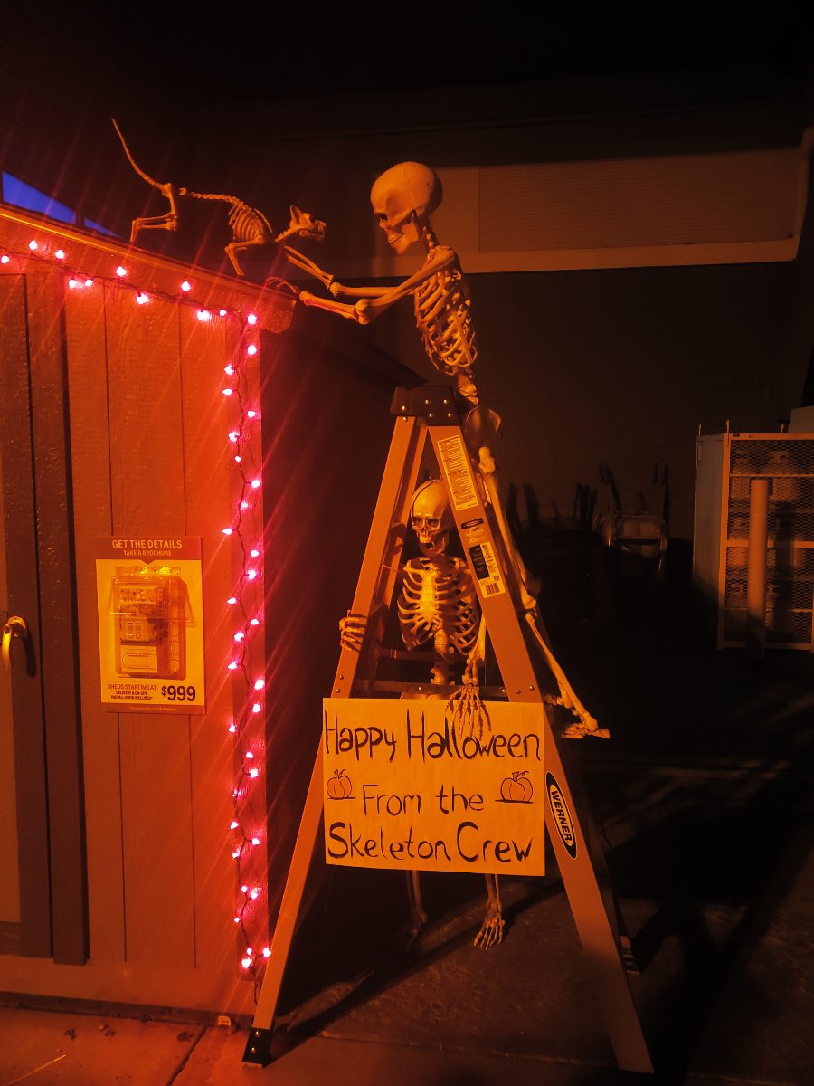 mdlofnwhere's tweet image. Having some Halloween Fun on the Front Apron. @NagyAndrew @PID18THD #DynamicD18