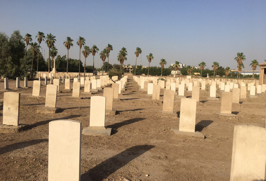 The remains of the men killed on 3rd September were later collected by a relief force and buried in a communal grave at the  @CWGC  #Baghdad (North Gate) War Cemetery.  #LestWeForget 8/8