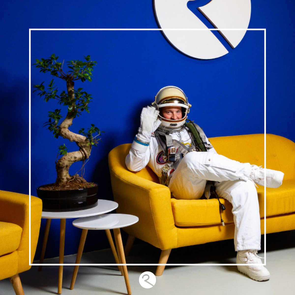 risscsolutions's tweet image. Unser CEO ist nach seiner aktuellen Erkundungsreise auch wieder in der rissc BASE gelandet und hat spannende Ideen im Gepäck. Schnell noch einen Kaffee holen und dann: Discovering new dimensions!

#risscBASE #web2print #webtoprint #web2publish #w2p #webtopublish #printbusiness