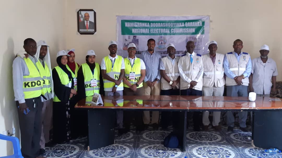 SLNECHQ's tweet photo. The Somaliland National Electoral Commission successfully concluded the one day #MockVR exercise in #Baligubadle and #Oodweyne districts.
#Somaliland
#Mockregistration
#Vote
#Registervote
#Election https://t.co/P7WtauCsJ1