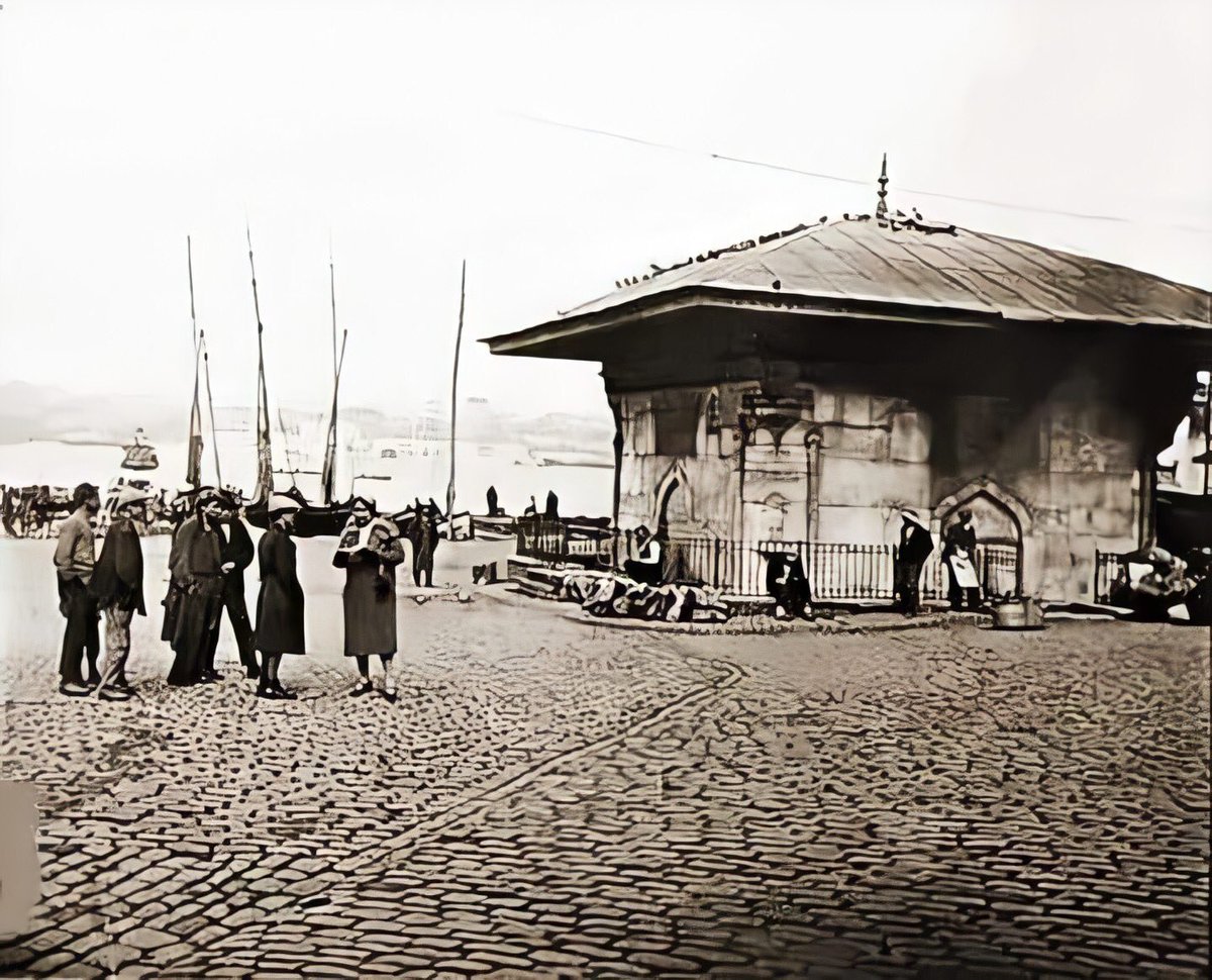 1928 yılında Üsküdar Meydanı.
(Ömer Bostan arşivi)