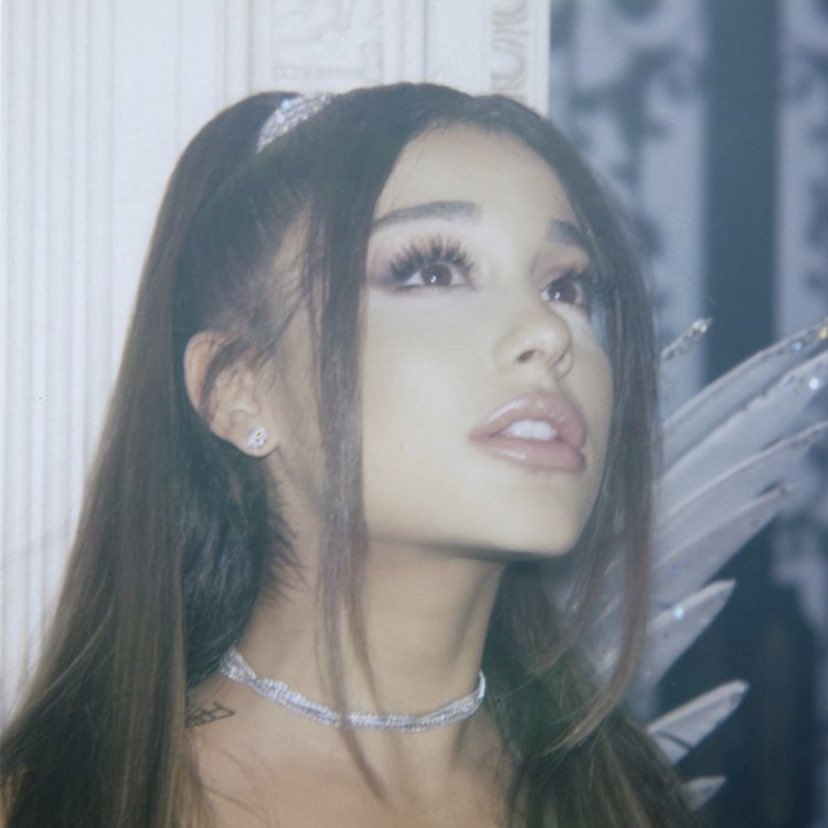 healingwithari's tweet photo. category is FACE https://t.co/8LGdWkikn2