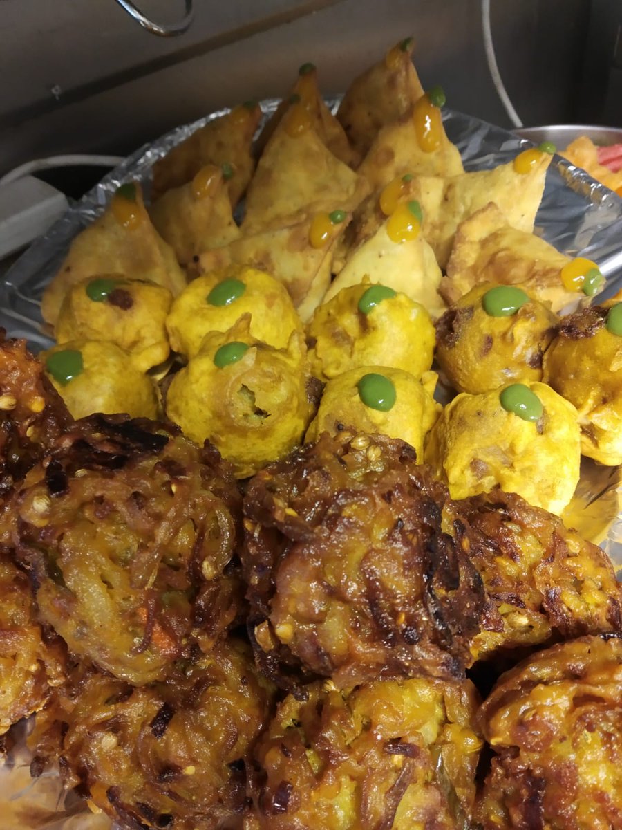 Join us today for some street food fun @StCannas from 6- sold out .we are bringing some Warm Curry Cwtch Curry Boxes Bhajees and Samosas #cardiff #streetfood #indian #kerala #curry