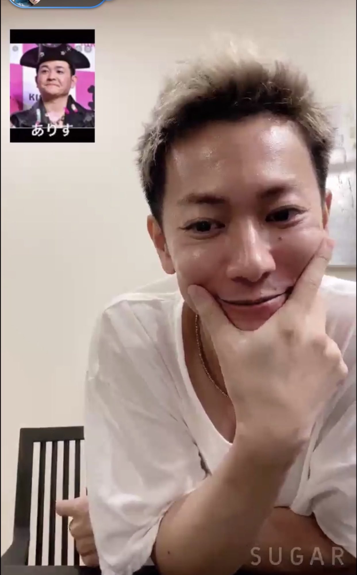 健担ゆり 久々のシュガー ピンクの髪色話した時の健くん 顔が赤い ホットピンク言ってましたねぇ 佐藤健 シュガー