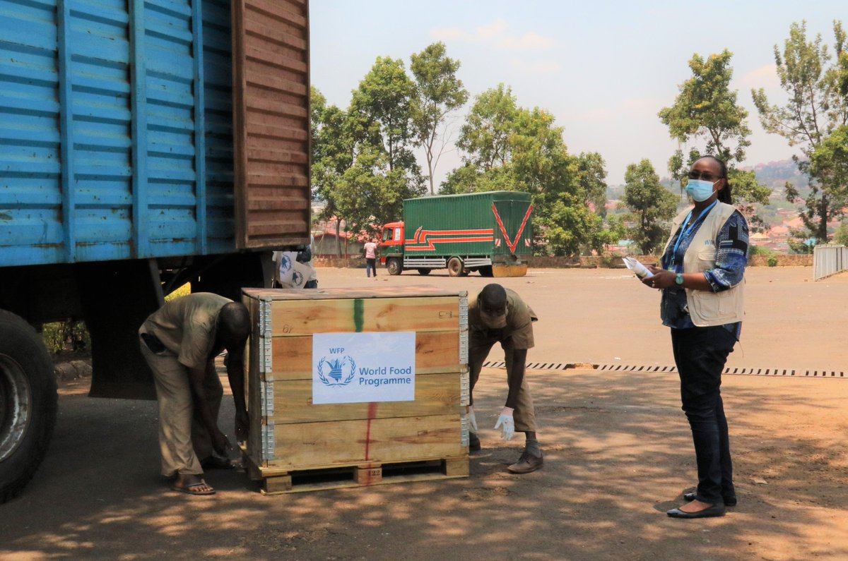 Today @WFP is delivering 5 mobile storage units @RwandaHealth for #COVID19 screening sites in high risk areas @Rwanda.  #partnershipsforthegoals