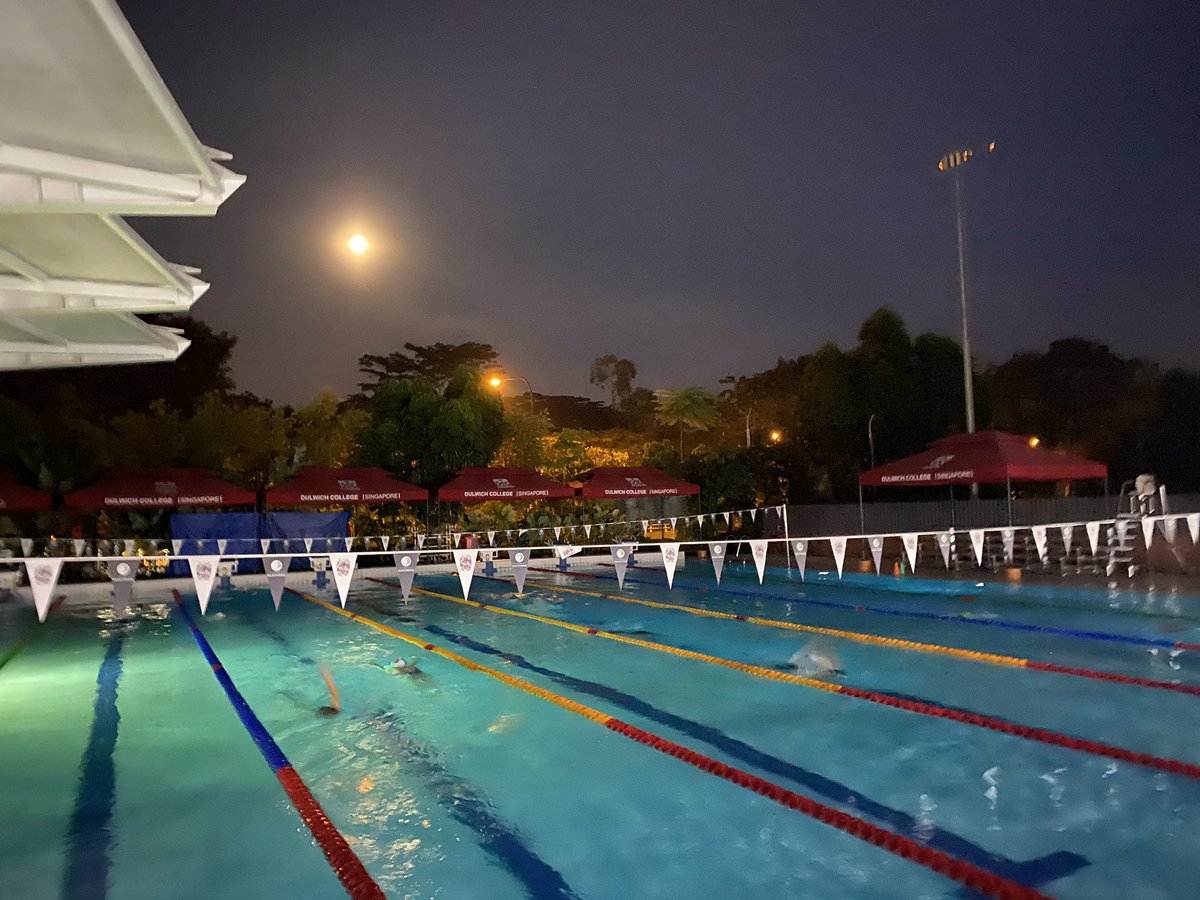 The morning belongs to squad, imagine starting your day here!
🇸🇬🇸🇬🇸🇬
#blessed #DCSG #pantheraswimteam #Dulwichcollegesingapore 
<a href="/Mikepeyrebrune/">Michael Peyrebrune</a> <a href="/DanPepperGB/">Dan Pepper</a> <a href="/JosefCraig/">Josef Craig MBE</a> <a href="/Billypye2012/">Billy pye</a>