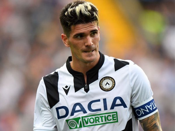 Rodrigo De Paul is a 26-year-old midfielder who is vice-captain for Udinese and has won 17 caps for Argentina since his international debut in 2018, but he is regarded as one of the top midfield talents in Europe who stated in March that he wanted to play in the Champions League.