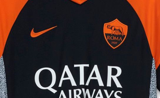 تويتر ユニ11 على تويتر ローマ 21 サードユニフォームリーク T Co Ofoc6peltr As Roma 21 Third Jersey Leaked T Co Ln5cvp8suy