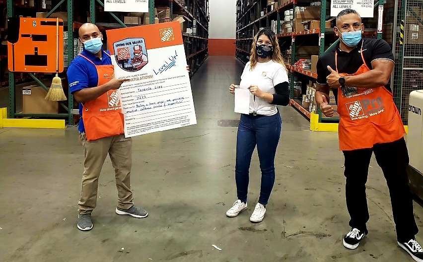 Jovanny Ortega-Sanchez (@jovannyortega92) on Twitter photo San Bernardino 3273 Key 2! I want to give Yesenia Loza a HUGE shoutout recognition for providing Excellent Customer Service and Taking Care of Our People! Great Job!#Levelup <a href="/Teri_THD/">Teri Miller</a> <a href="/ReneMendozaTHD/">Rene Mendoza</a> <a href="/GinaTHDPro3273/">Regina V.</a> <a href="/DeniseHR_THD/">Denise Trostle</a> <a href="/ShaunaDillard/">Shauna Dillard</a> @HDPro <a href="/MCorderoHDPRO/">Melissa Cordero</a> @TheFredDepot San Bernardino 3273 Key 2! I want to give Yesenia Loza a HUGE shoutout recognition for providing Excellent Customer Service and Taking Care of Our People! Great Job!#Levelup <a href="/Teri_THD/">Teri Miller</a> <a href="/ReneMendozaTHD/">Rene Mendoza</a> <a href="/GinaTHDPro3273/">Regina V.</a> <a href="/DeniseHR_THD/">Denise Trostle</a> <a href="/ShaunaDillard/">Shauna Dillard</a> @HDPro <a href="/MCorderoHDPRO/">Melissa Cordero</a> @TheFredDepot