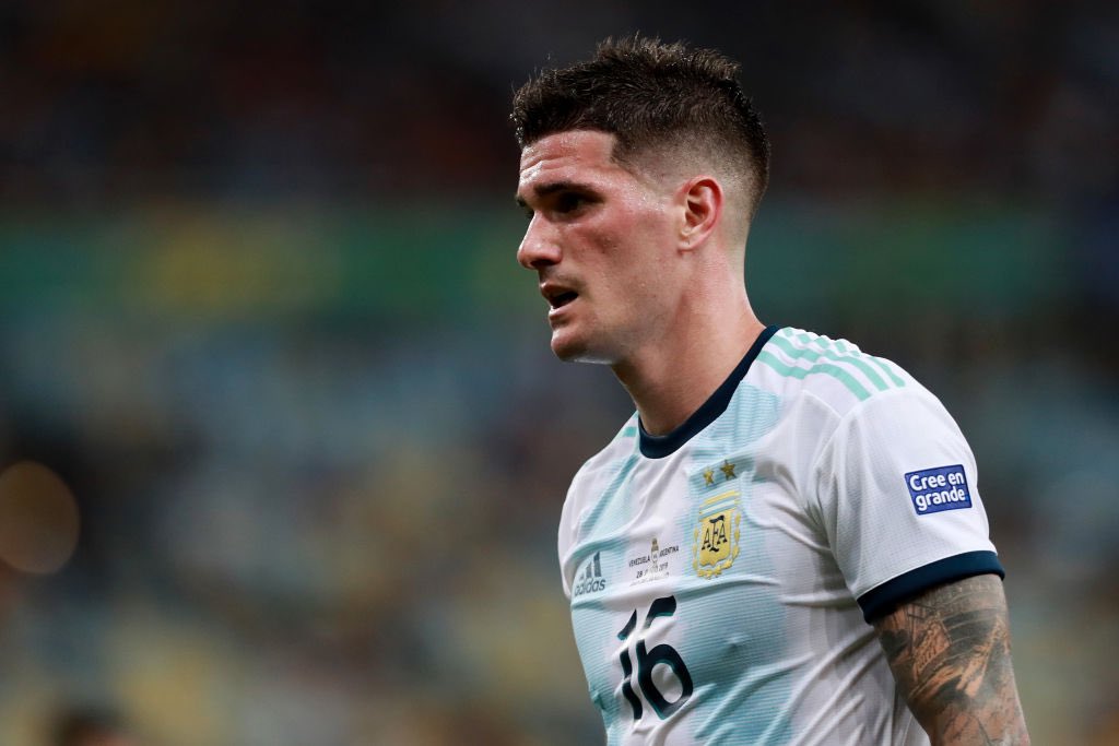 Rodrigo De Paul played a key part in Argentina finishing third in the Copa America 2019, that propelled him into the media spotlight. He has played in a variety of roles for La Albiceleste. The latest being to the right of a midfield trio in a 4-2-3-1 under Lionel Scaloni.