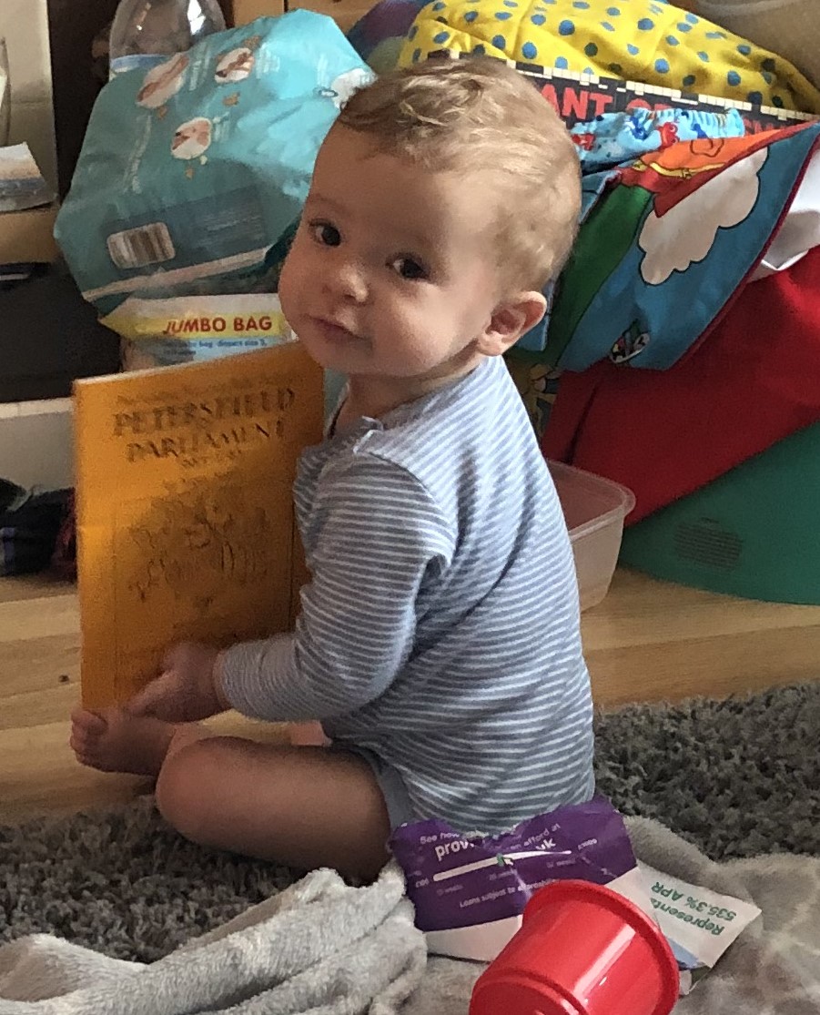 Our Engagement Officer's son is getting into the history of Petersfield early, picking out his favourite book 'Petersfield and Parliament 1685-1783' by Nigel Surry.
#HistoryBaby #PetersfieldMuseum #Petersfield #YoungVolunteer #History