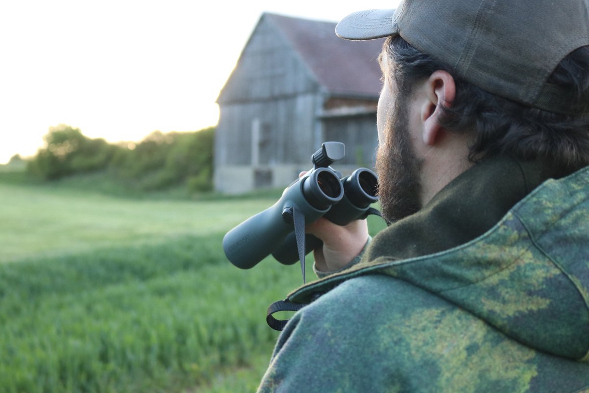 SwarovskiOptik's tweet image. Our new NL Pure binoculars are now available. Best optics, packed in the smallest possible size.

Get your pair in stores or online!

MORE:   swarovs.ki/Qr~D  

#onewithnature
#seetheunseen #fortheloveofnature