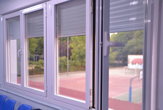 leganemos's tweet photo. Terminada la I fase del proyecto de mejora de los centros educativos en #Leganés 📚. Apostamos por la rehabilitación para tener unas instalaciones más eficientes y sostenibles con mejoras en la climatización, ahorro energético y reducción de las emisiones #VueltaSegura https://t.co/Ul1gaciFA7