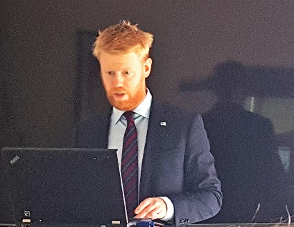 Følg vårt webinar om #vindkraft og naturhensyn her: https://t.co/oJJHKbpaxO Nå forteller statssekretær Tony Tiller fra @oeddep om Stortingsmeldingen @turistforening @Naturvern @WWFNorge @norskfriluft @SABIMAnorge @Fuglevern https://t.co/WzXir6gdNl