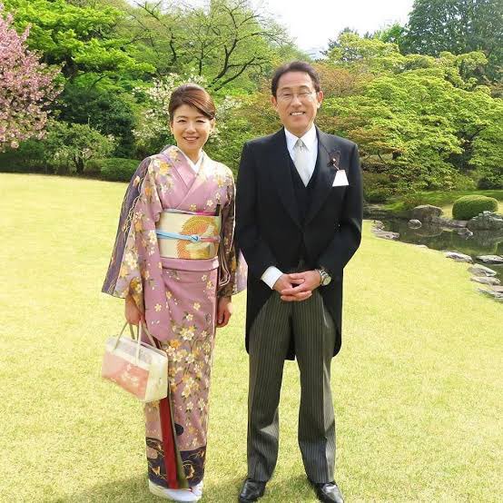 菅義偉の腕時計はクレドールシグノ 安部元総理やライバル達のブランドと比較 Stillnessのなんでも語るブログ