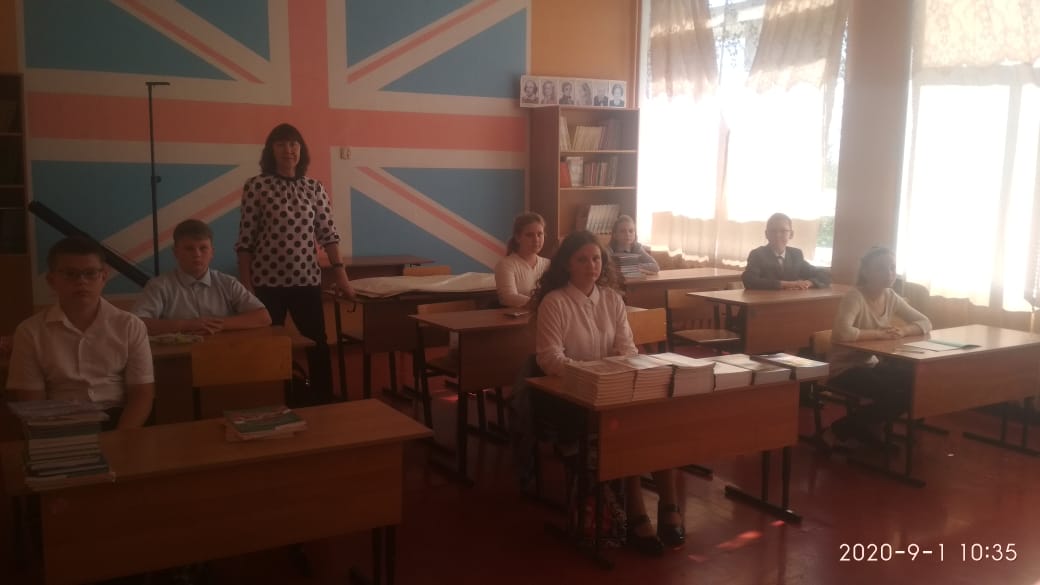 Для учащихся 2-10 классов в школе прошли классные часы