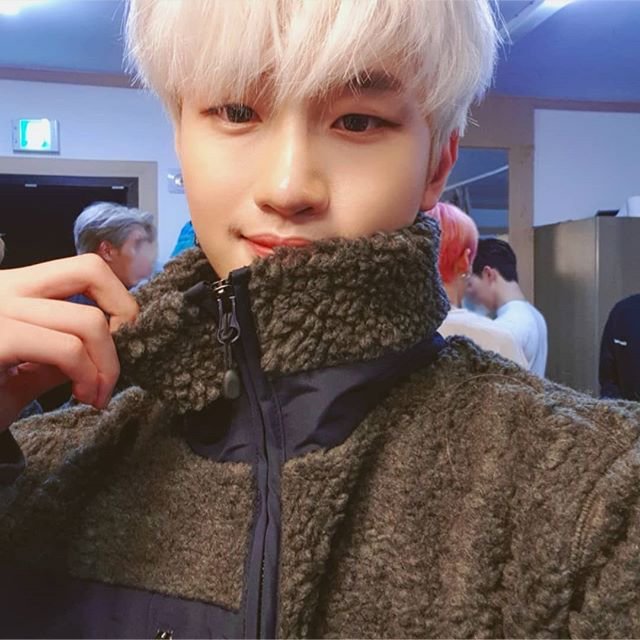 Logan facts: - He was also a former member of ASTIN with Jingyu - Loves ATEEZ and NCT (Every time he gets to do a cover it's probably going to be ATEEZ) - Very athletic - on-stage and off-stage Logan are two different people - Always concerned about fans health