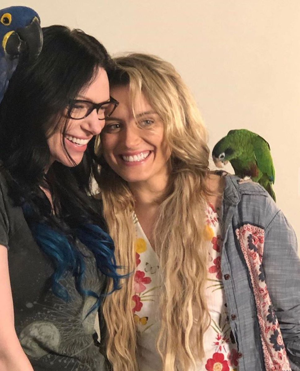 Taylor and Robert fan tweet media