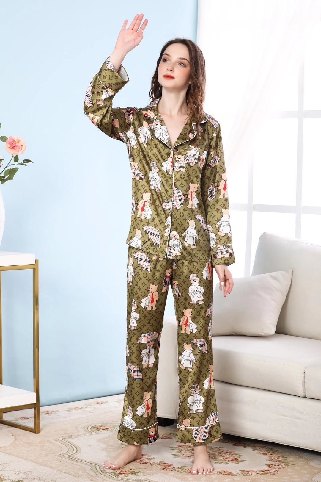 silk lv pajama set