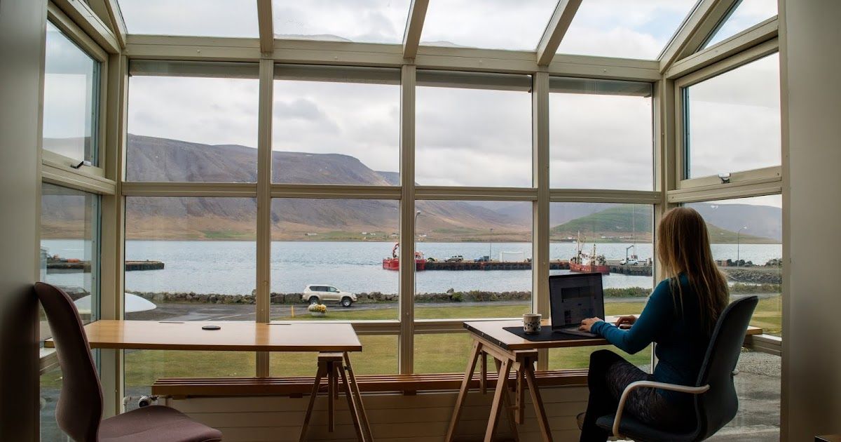 Le travail est de plus en plus encadré et contrôlé. Nouvelle fonction, les planneurs créent des dispositifs de management perçus comme désagréables et inutiles : machine, logiciel, process, KPI, ... by <a href="/Dvandeth/">Dominique van Deth</a> buff.ly/32Nx8Bq