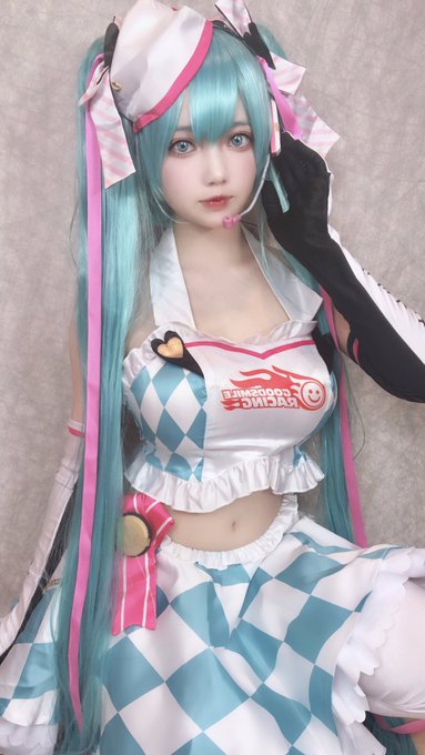 Twitterのコスプレ画像4