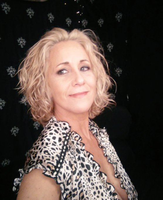 feels good to feel good again #SmileTwitter #sexystepmom https://t.co/roIPvS7bXN<a href="/tag/smiletwitter"class="tags">#SmileTwitter</a><a href="/tag/sexystepmom"class="tags">#sexystepmom</a>