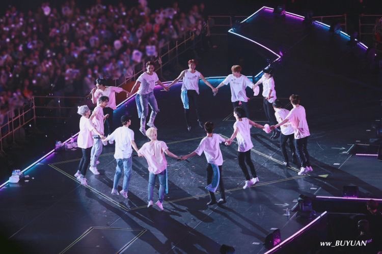 seventeen in the loonaverse. —- a thread!