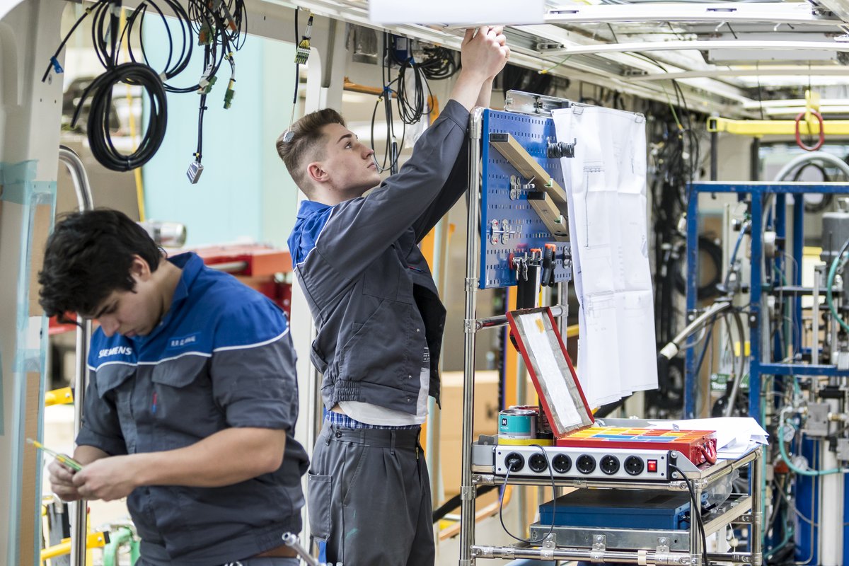 [#Toulouse] Merci <a href="/ladepechedumidi/">La Dépêche du Midi</a>. Nos équipes travailleront avec celles de Satys dont la maîtrise des technologies de pointe et la fiabilité des méthodes industrielles répondent aux exigences de sécurité et de performance du VAL. bit.ly/32MwELU <a href="/jlmoudenc/">Jean-Luc Moudenc</a> <a href="/jmlattes/">LATTES Jean-Michel.</a>