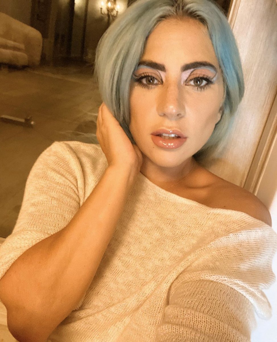 chromamamaa's tweet photo. Ok now that we’ve all seen the stunning looks of the #VMAs of Gaga...what is this one for? Omg she probably shot other stuff too in preparations for the VMAS and this look was one of them....can’t wait what she has in store ❤️#Chromatica #ChromaticaTV don’t forget it @ladygaga ❤️ https://t.co/pvoQ6vBYTK