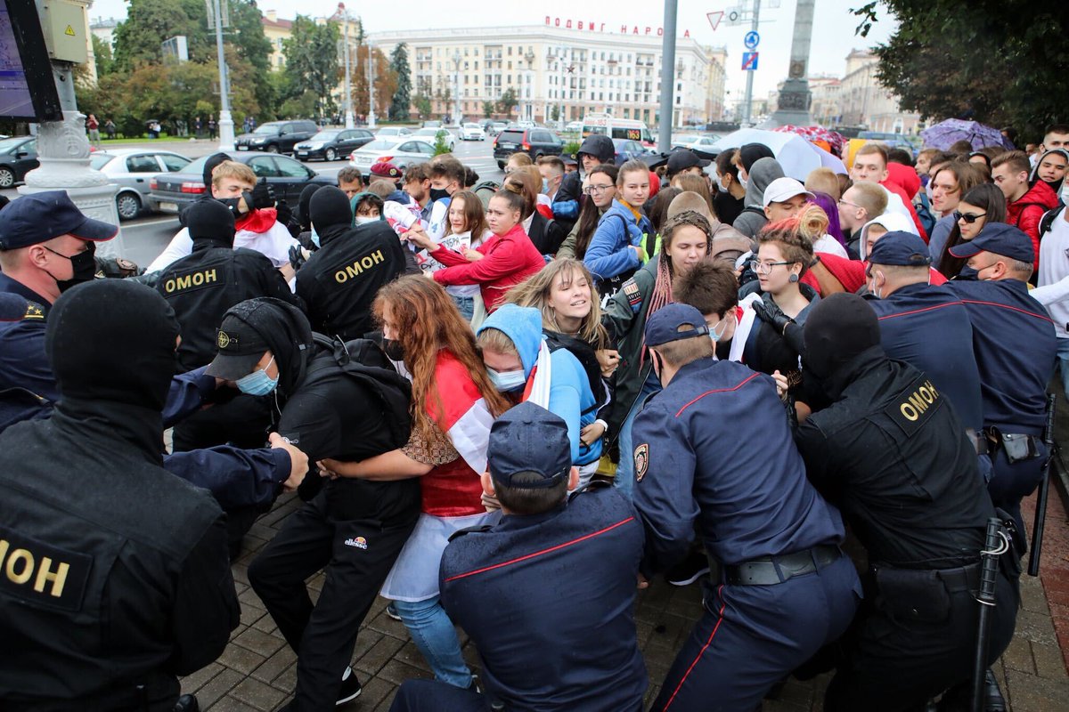 It is very sad to see how the authorities treat Belarus students. Today this bright youth peacefully protested for justice. Even some teachers joined the protest. The police arrested them as criminals. Reportedly, police used violence and beat protesters. Photos <a href="/svaboda/">Радыё Свабода</a>