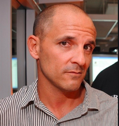 Pluggarunich's tweet photo. #Lookalikes
#DomSheed
#CarlBarron https://t.co/mt2P4vSnDv