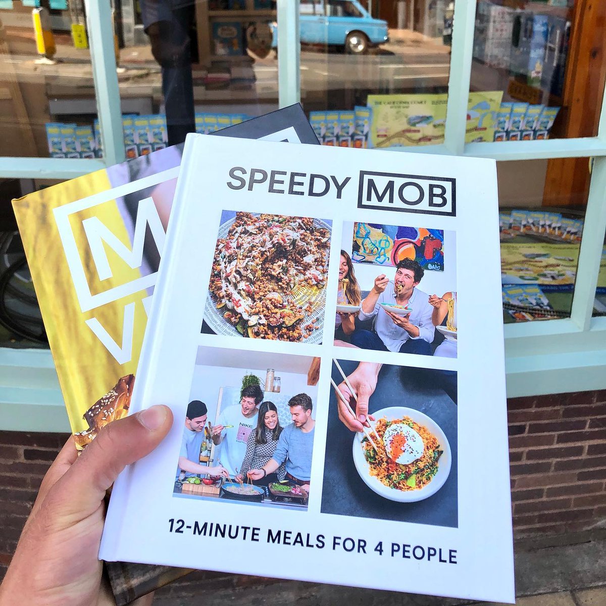 thebookeryhq's tweet image. It’s finally here! Come to the shop to pick up your new speedy cooking bible for all those quick, delicious and healthy meals. #mobkitchen #speedymob #newarrival #benlebus @PavilionBooks
