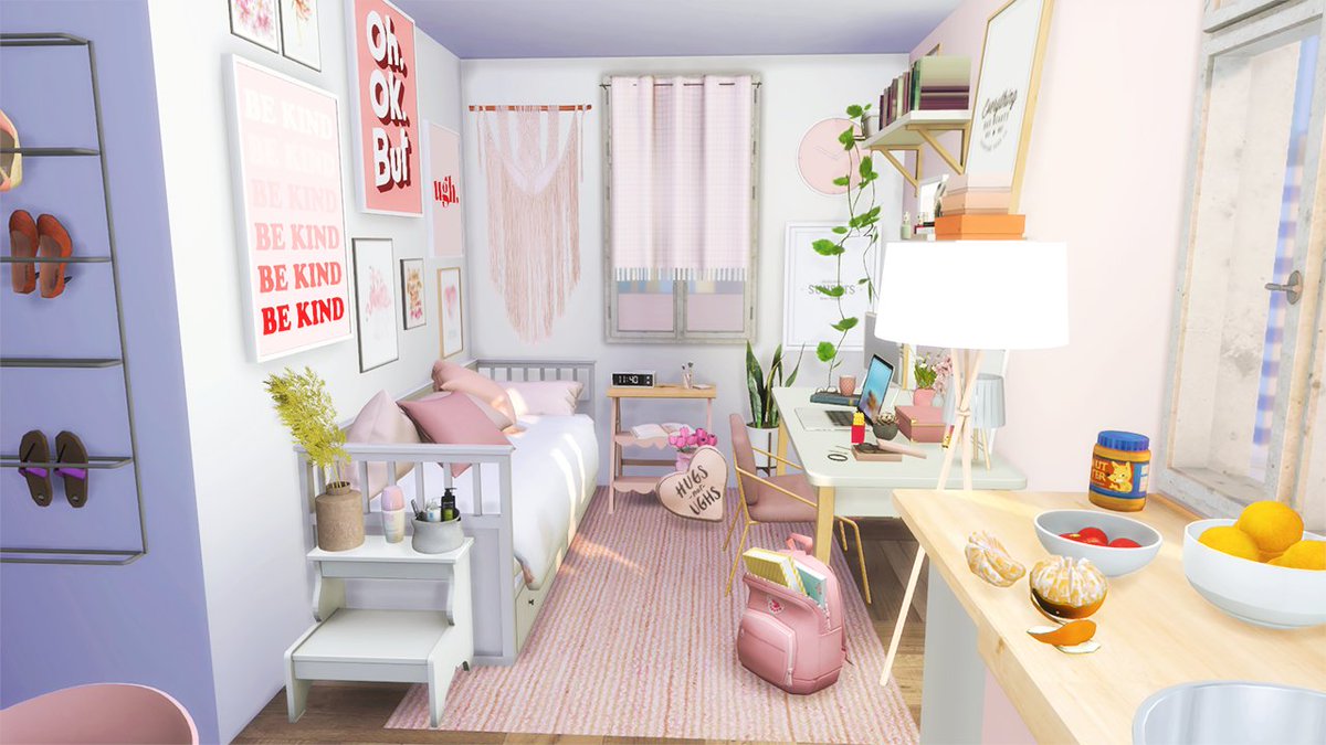 themariasims's tweet photo. For today's video, we're decorating this micro cute college apartment and chatting about college 🎓 Check it out here: https://t.co/xnr35n889F https://t.co/fXRewHnVZq
