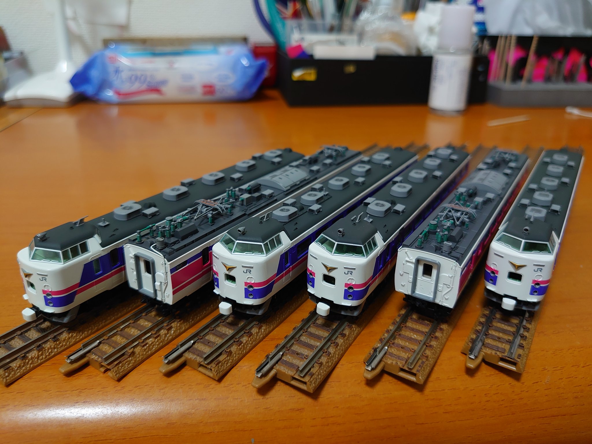 トミックス 485系HG（こまくさ） モハ484-1037 動力車 1両 おける