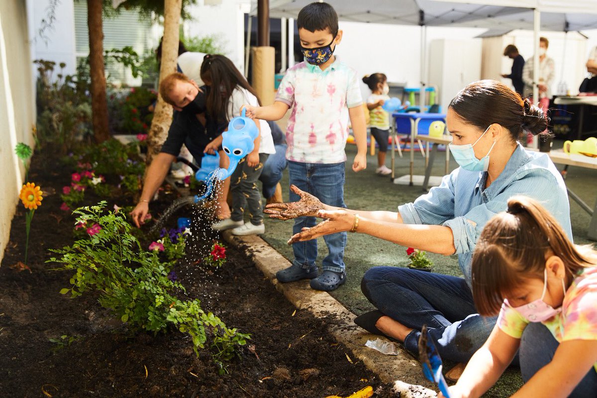 TheLeague_LA's tweet image. The children of our Preschool Learning Center got a wonderful surprise when The Duke and Duchess of Sussex visited yesterday! ❤️