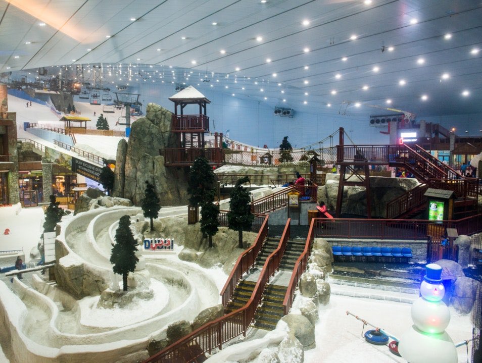 13) Ski DubaiThe First and Tallest Indoor Ski in the world!(Big Groups)