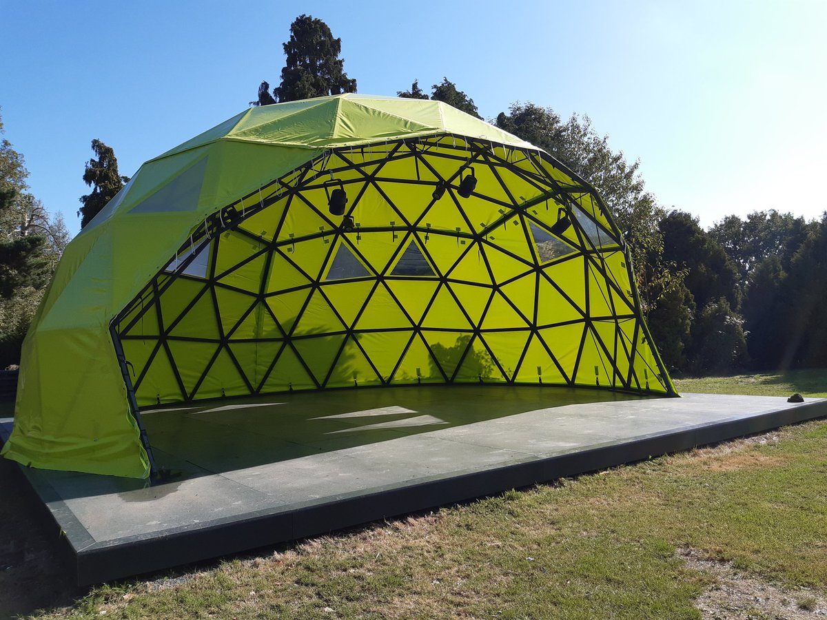 RBC_BAAM's tweet photo. How incredible does the new dome look?! What an amazing space to start rehearsals in! #Shakespeare #rbcam HG https://t.co/AtxJnQwtVk