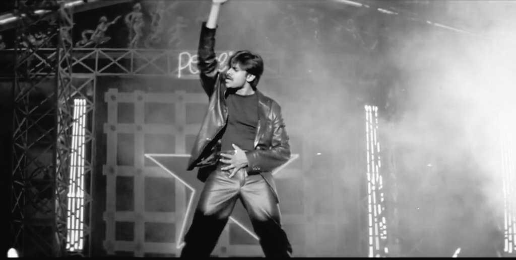 santhu_msd7's tweet photo. Can we get 10k Retweets

77 replies with tag 👇 👇 

#HBDPawanKalyan
#VakeelSaab @PawanKalyan https://t.co/A5gVf7Jj9w