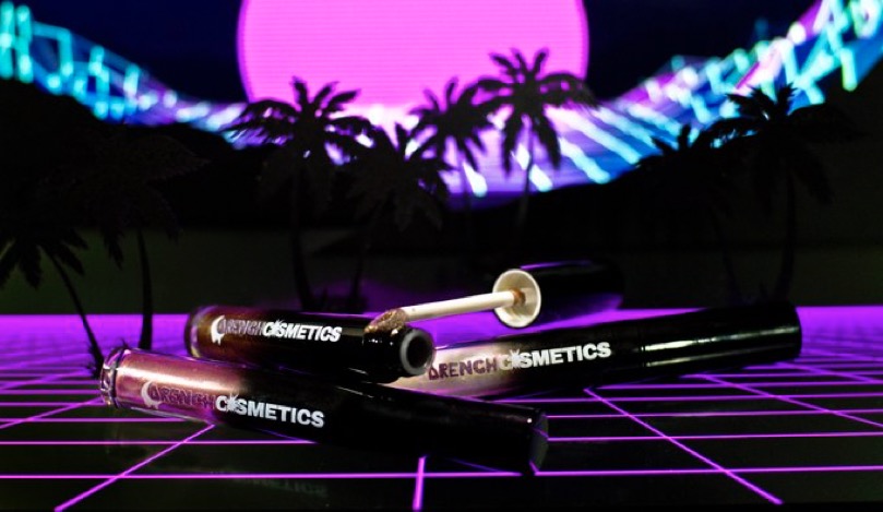 DrnchCosmetics's tweet photo. Give your lips a treat with our Space Glaze. Your lips will thank you.
#onlinebusiness #smallbusinesslove #homebusiness #startupstory #hardworker #passionate #businnespassion #makeup #melaninmakeup #drenchmob #drenchbabes #getdrenched #drenchme
๐ธ: @goregirlfx https://t.co/UJwp3XPCvd