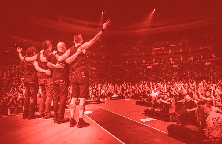 Disturbed's tweet image. We all miss live events. People who make shows happen have been unemployed since March. They need our help.

Please check out WeMakeEvents.org to urge congress to pass the Restart Act &amp;amp; extend PUA.

#WeMakeEvents #RedAlertRESTART #ExtendPUA @WeMakeEvents_NA

📷: @RAFACORE