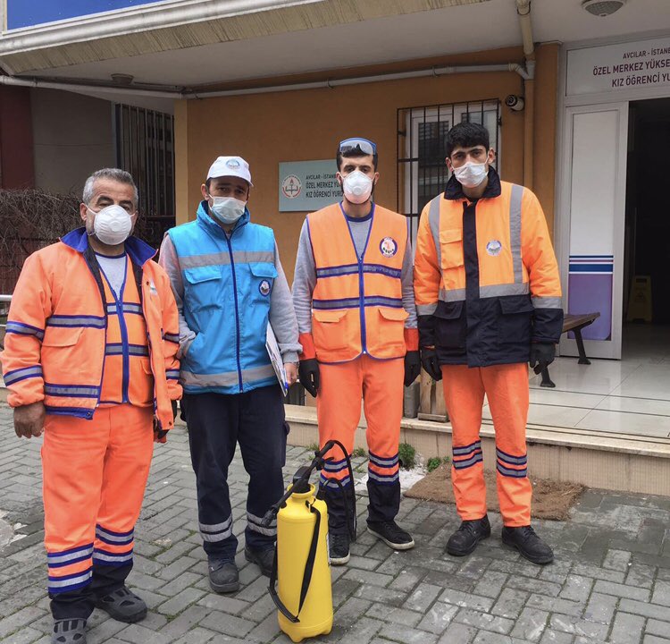 Merkez Kız Öğrenci Yurdu!Yurdumuzun rütün temizlikleri dışında ayrıca profesyonel olarak gereken bütün tedbirler almaktadır. Gönül rahatlığı ile öğrencilerimize hizmet vermekten mutluluk duyuyoruz. Bu sıkıntılı günleri atlatma dileğiyle 🙂