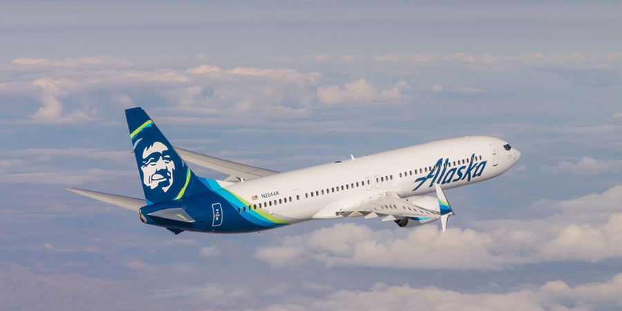 AlaskaAir's tweet photo. Change fees? We sent them packing! ✈️ As part of Next-Level Care, we’re making sure your peace of mind is always top of mind, which is why changes fly free. Fare differences may apply. Learn more: https://t.co/4NG5SRI3Xe https://t.co/Na1wXQARsk