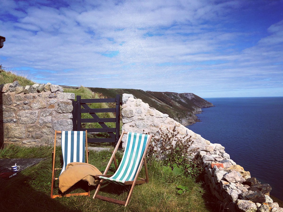 MrsZnooz's tweet photo. Another glorious stay on #LundyIsland. We couldn’t have hoped for a better end of the summer holidays! #Lundy #Hanmers https://t.co/XPqgEBYJ03