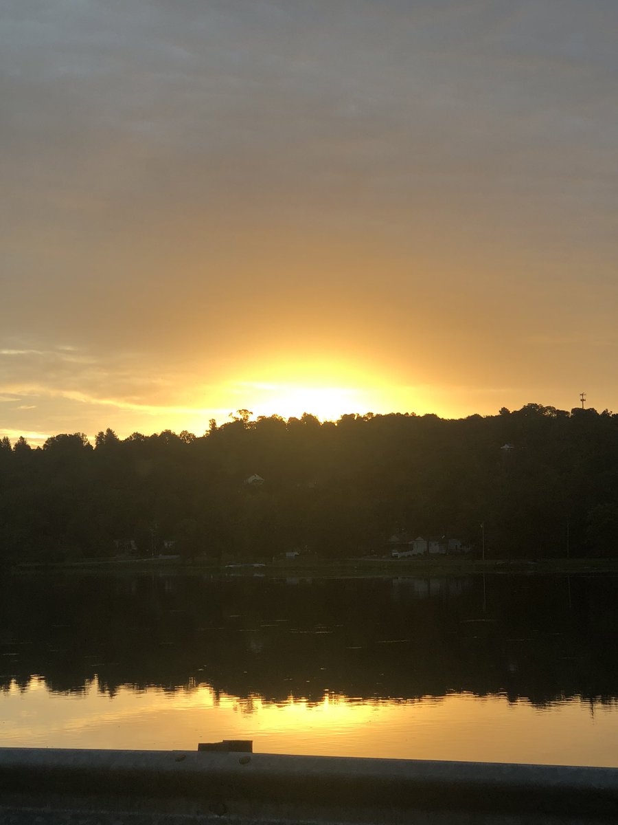 This sunrise fills me with hope for the upcoming school year! We’ve got this! We>Me