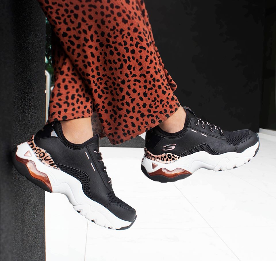 Leve aeropuerto Circulo Shesha Lifestyle on Twitter: "Skechers D'Lites 3.0 Air - Queen Leopard Air  cushioned comfort leaps into action with stylish leopard appeal in the SKECHERS  D'Lites 3.0 Air - Queen Leopard shoe RSP: