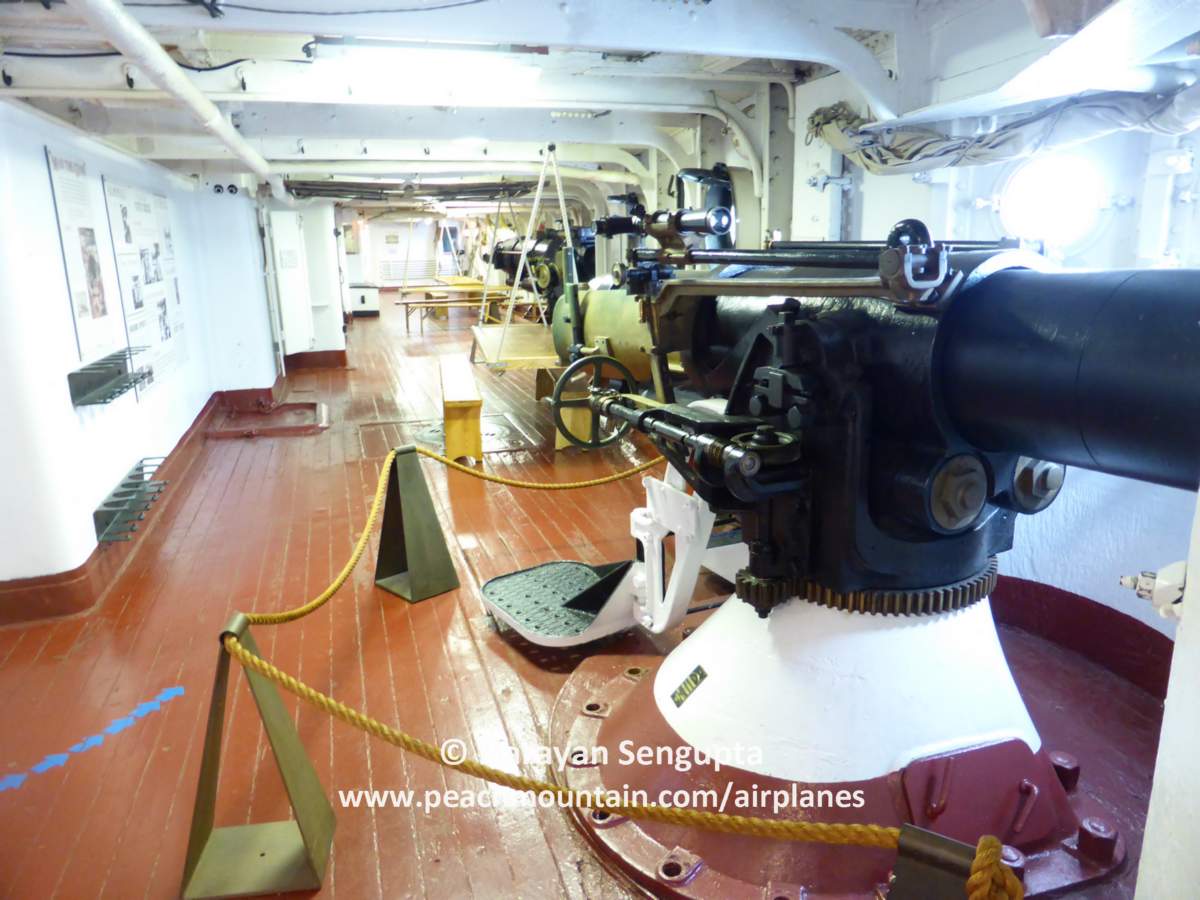  #shipsinpics  #ships  #shipping  #shipspotting  #maritime  #history  #Navy -  #Philadelphia - USS Olympia - At bottom left is perhaps the gun that we see in the external shot further up. It's interesting to see interior broadside guns, isn't it?