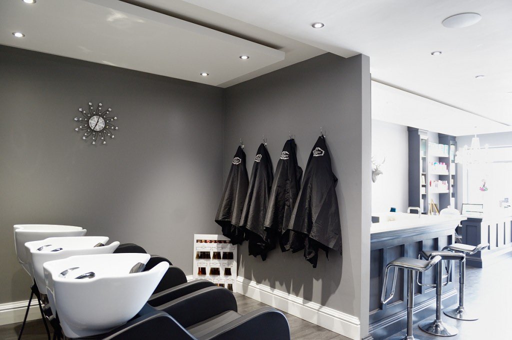 Looking for a new payments provider? Switch to @EVOPaymentsUK and get 6 months free terminal rental. T&amp;C's apply
Chewy's Hair &amp; Beauty salon trust EVO Payments to manage their card payments. Switch to EVO Payments now T&amp;C's apply evopayments.co.uk/salon/